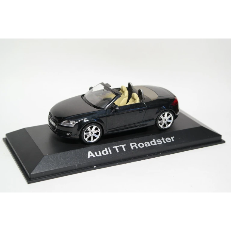 Macheta auto Audi TT Roadster scara 1:87 negru ambalaj reprezentanta