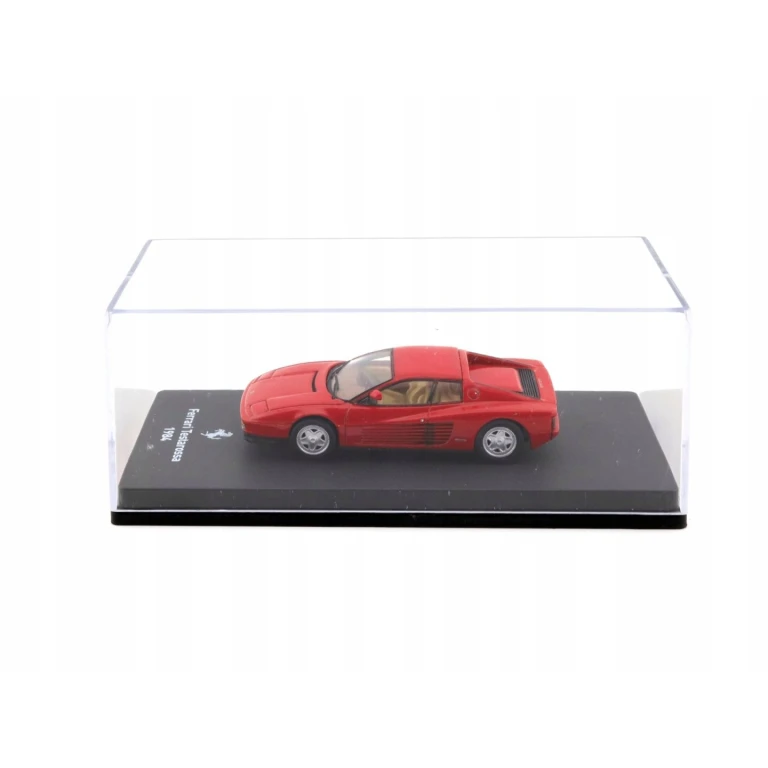 Macheta auto Ferrari Testarossa rosu 1984 scara 1:64