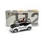 Macheta auto BMW i3 masina medicala 3 inch alb si negru - imagine 6