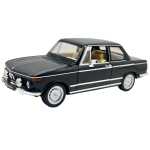 Machetă auto BMW 2002 Tii negru scara 1:24 lumini și sunete claxon volan deschide usile si capotele