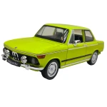 Machetă auto BMW 2002 Tii galben scara 1:24 lumini și sunete claxon volan deschide usile si capotele - imagine 4