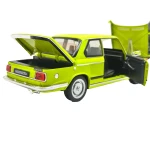 Machetă auto BMW 2002 Tii galben scara 1:24 lumini și sunete claxon volan deschide usile si capotele - imagine 15