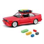 Macheta auto Bburago BMW M3 E30 1988 rosu cu portbagaj si bagaje pe plafon scara 1:24 - imagine 4