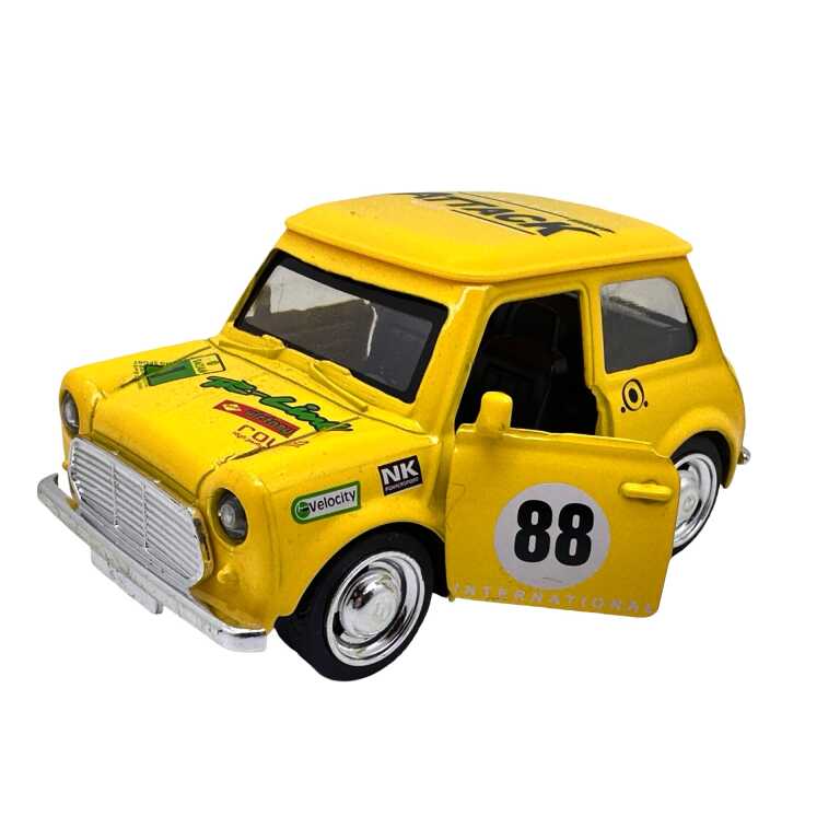 Macheta Mini Cooper galben metal cu sunete lumini si usi care se deschid