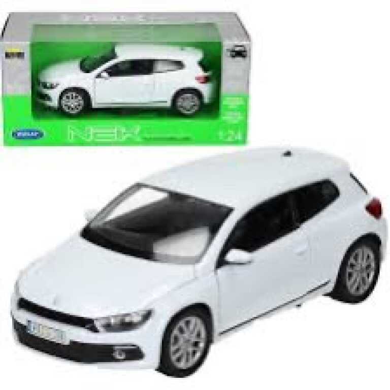 Macheta metal Volkswagen Scirocco alba Welly 1:24 deschide usile si capota