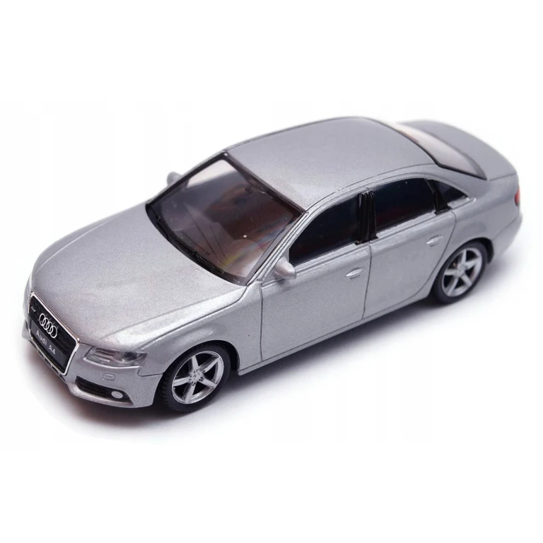 Macheta metal Audi A4 argintie Welly 1:43