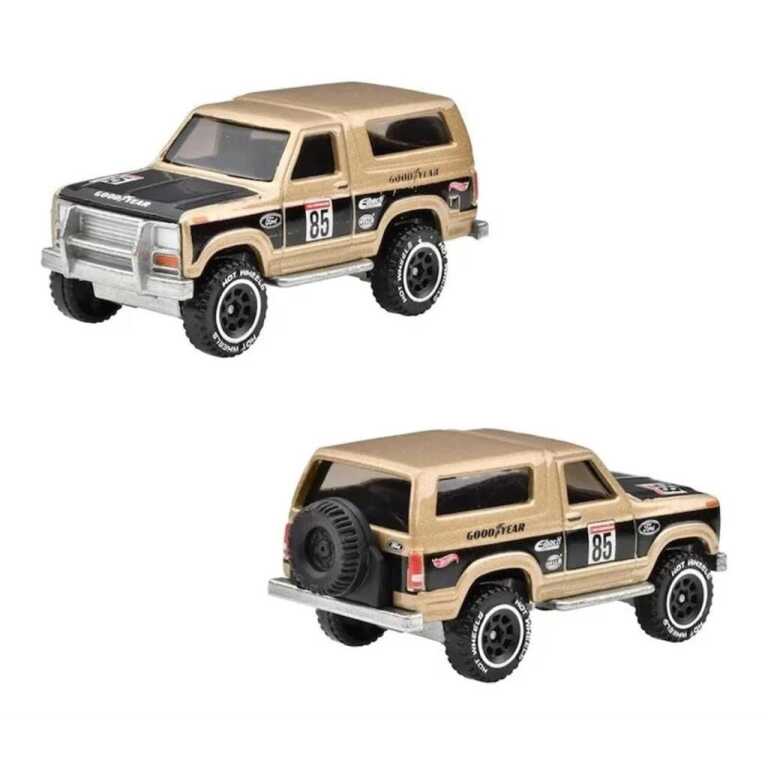 Masinuta Hot Wheels Ford Bronco Custom 1985 Studebaker Trucks 1:64