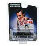 Macheta Chevrolet Blazer 1989 Ace Ventura 1:64 GreenLight - imagine 4