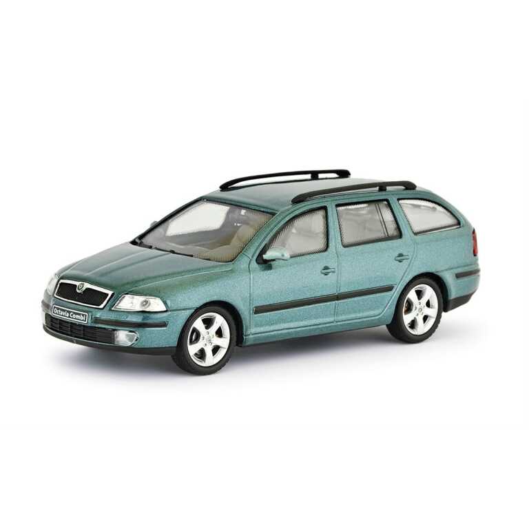Macheta Skoda Octavia Combi 1:43 verde metalizat